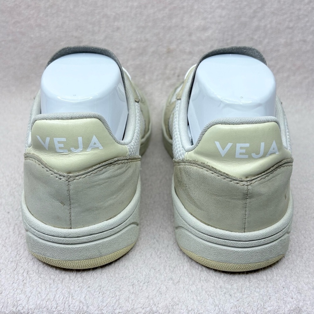 Veja V-10 Suede & Mesh Women’s 7 White/Gray Casual Designer Quiet Luxury Classic - Picture 7 of 10